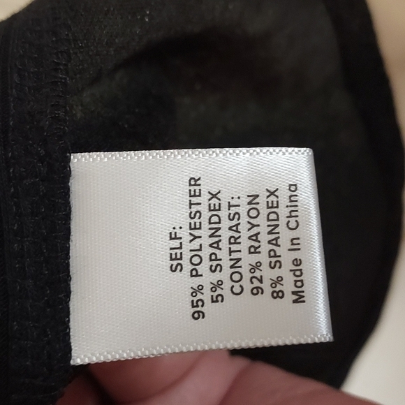 Allison Joy Shiney Turtleneck Shell - Picture 7 of 10